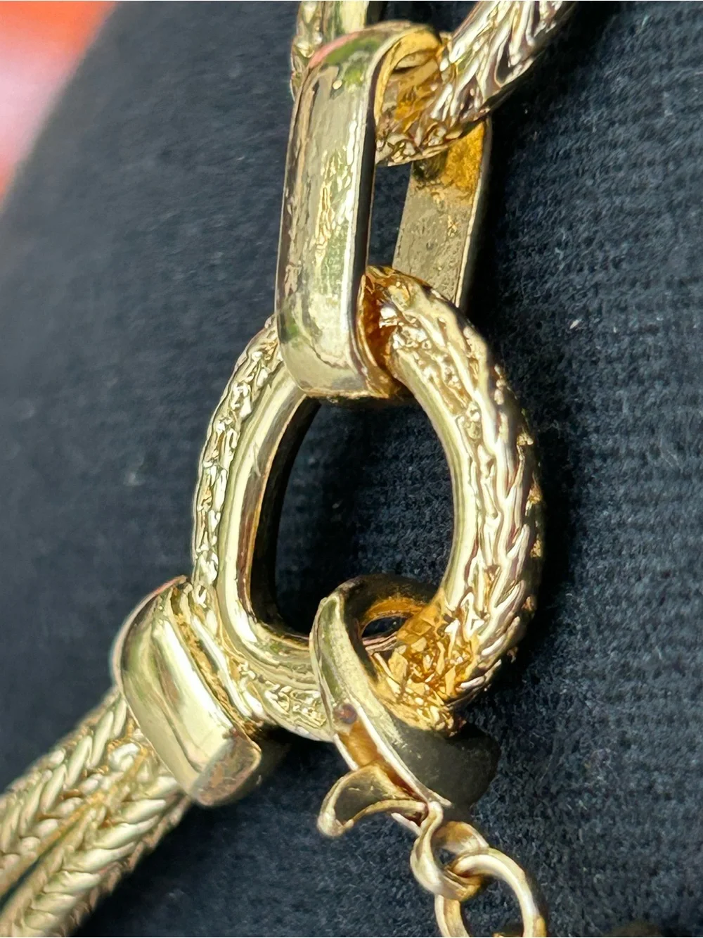 Vintage Dana Buchman gold tone chain belt